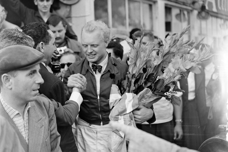 Yarış galibi Mike Hawthorn, Ferrari