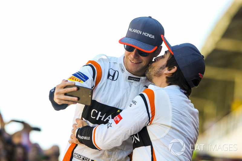 Фернандо Алонсо, Стоффель Вандорн, McLaren