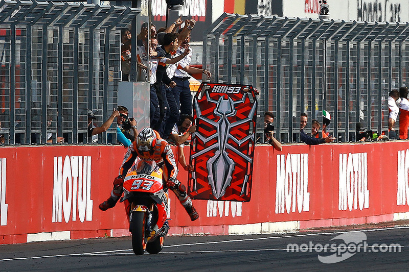 2016: Marc Marquez, Honda RC213V