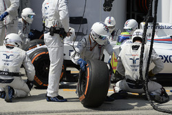 Феліпе Масса, Williams FW38, піт-стоп