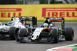 Nico Hülkenberg, Sahara Force India F1 VJM09; Valtteri Bottas, Williams FW38
