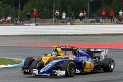 Феліпе Наср, Sauber C35 та Джоліон Палмер, Renault Sport F1 Team RS16