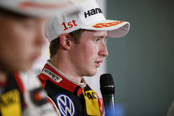 Conferenza stampa, Joel Eriksson, Motopark Dallara F317 - Volkswagen