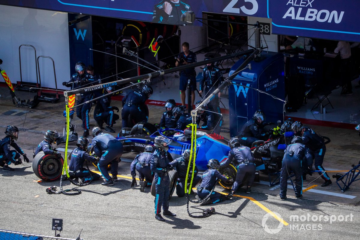 Una parada en pits de Nicholas Latifi, Williams FW44