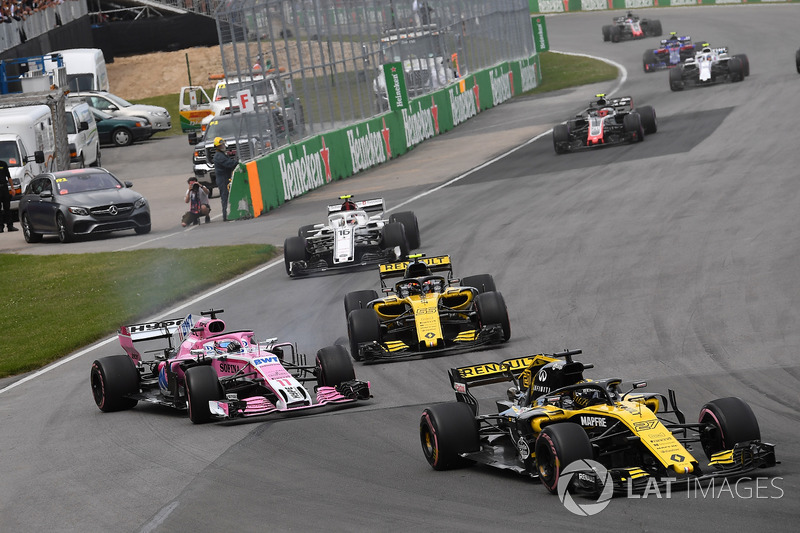 Sergio Pérez, Force India VJM11 sale de la pista