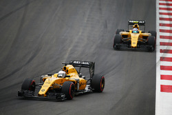 Kevin Magnussen en Jolyon Palmer, Renault Sport F1 Team RS16