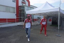 Andrea Iannone, Ducati Team, fuori dal centro medico