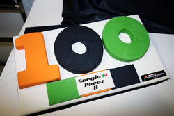 The Sahara Force India F1 Team celebrate 100 Grands Prix with a cake for Sergio Perez, Sahara Force