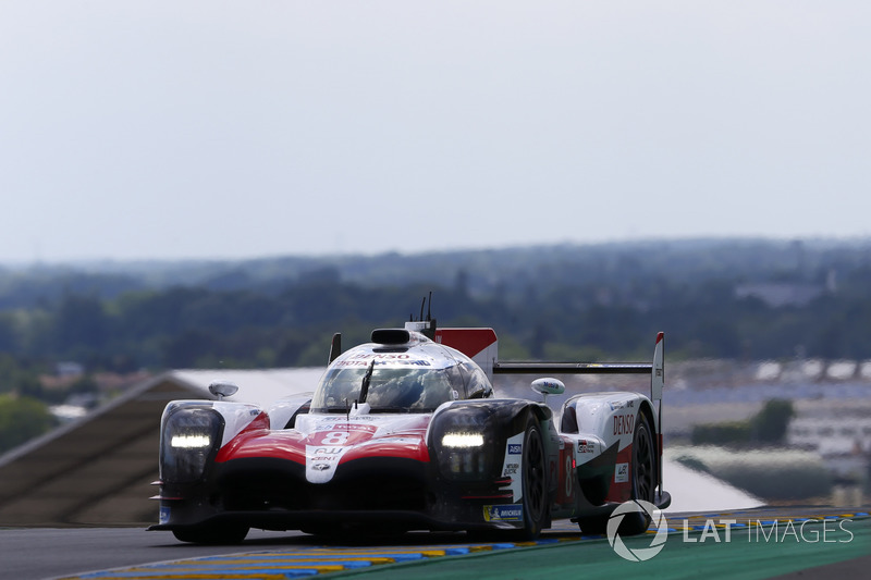 #8 Toyota Gazoo Racing Toyota TS050: Sébastien Buemi, Kazuki Nakajima, Fernando Alonso, Jose Maria López