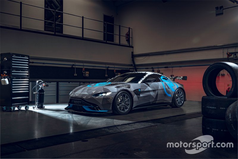 Aston Martin Vantage Cup by R-Motorsport