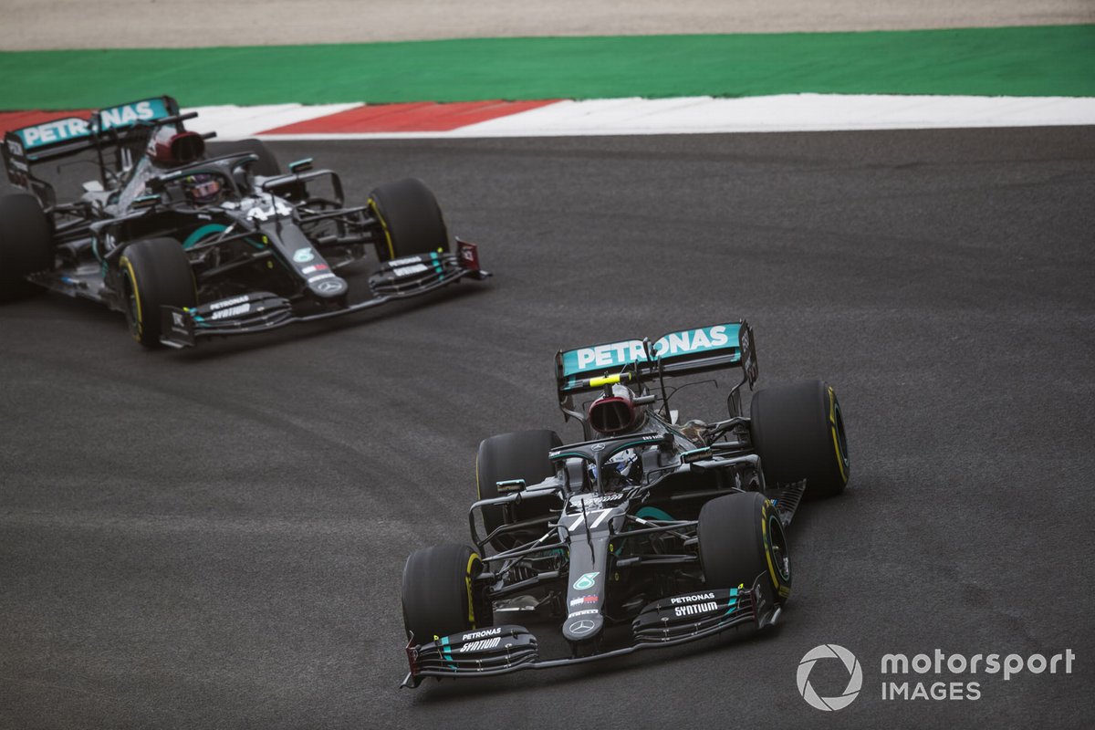 Valtteri Bottas, Mercedes F1 W11, Lewis Hamilton, Mercedes F1 W11