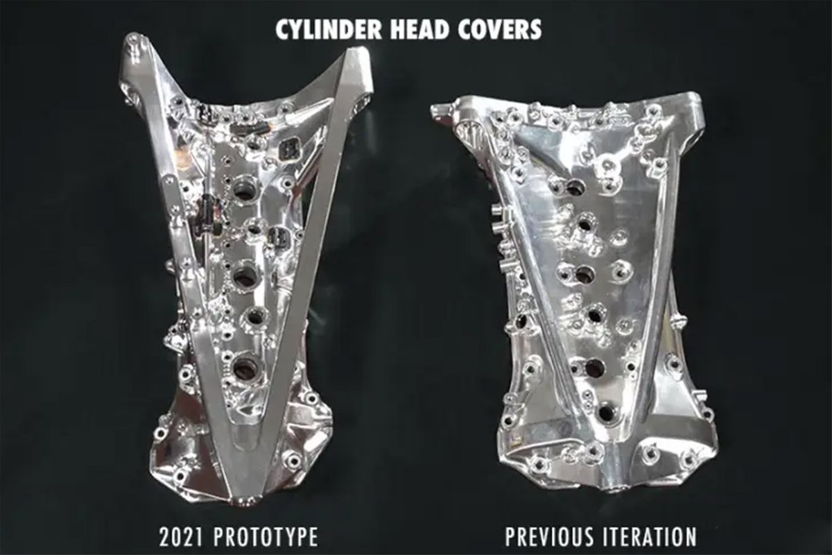 Engine cylinders head covers