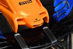 McLaren MCL33 nose and front wing