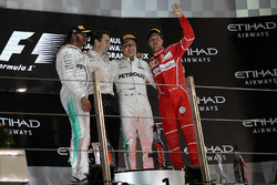 Podium: race winner Valtteri Bottas, Mercedes AMG F1, second place Lewis Hamilton, Mercedes AMG F1,