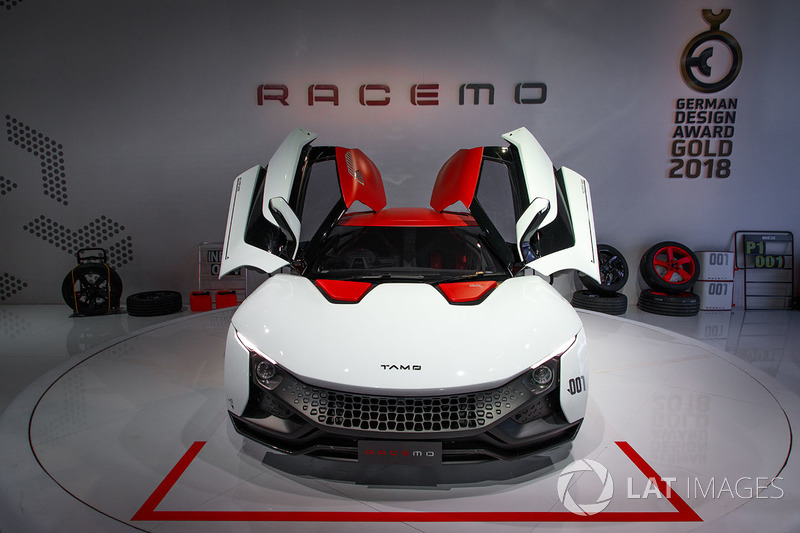 Tata Racemo