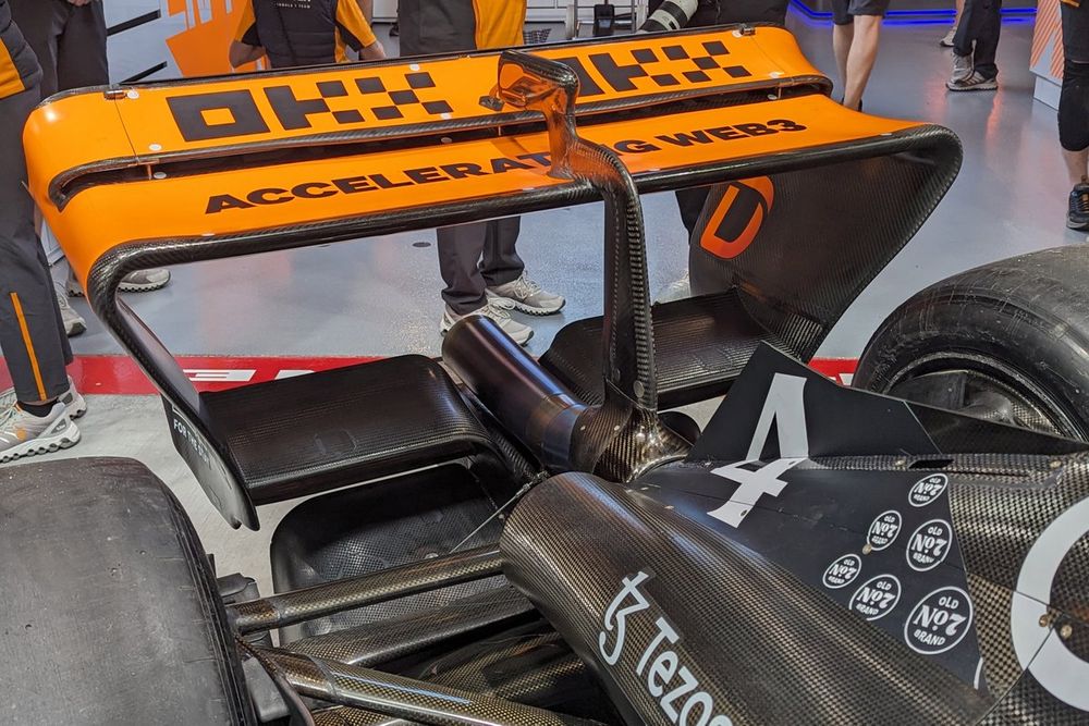 McLaren MCL60 detalle del alerón trasero