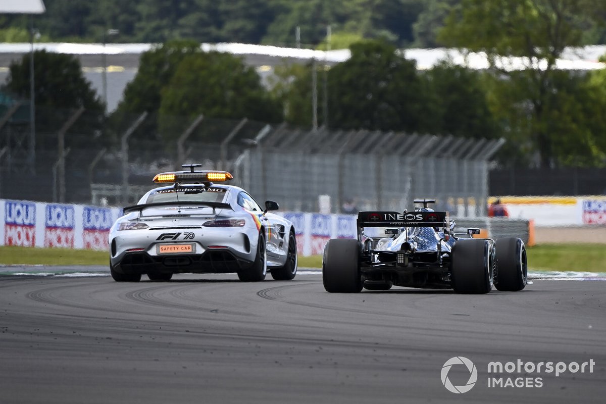 Güvenlik aracı, Lewis Hamilton, Mercedes F1 W11
