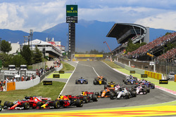 Кімі Райкконен, Ferrari SF70H, Макс Ферстаппен, Red Bull Racing RB13