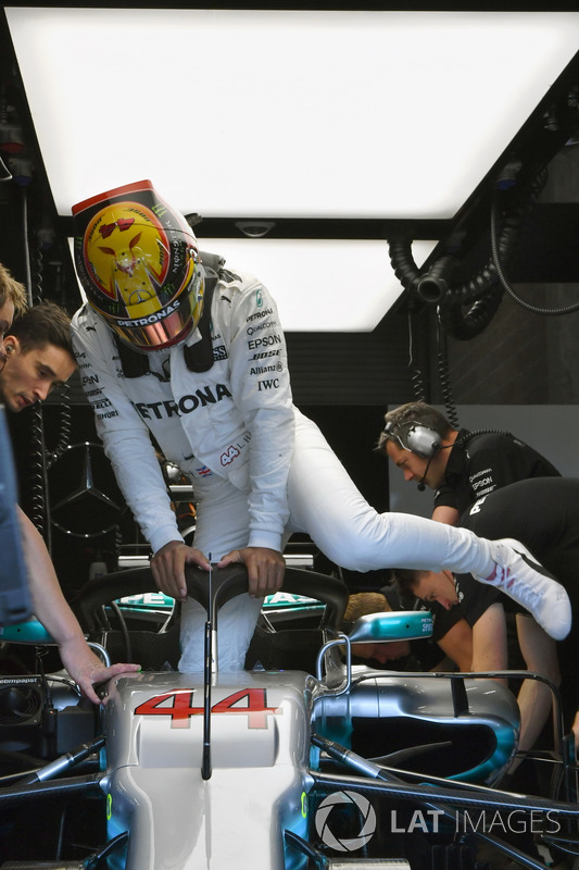 Lewis Hamilton, Mercedes-Benz F1 W08
