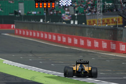 Kevin Magnussen, Renault Sport F1 Team RS16
