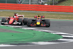 Sebastian Vettel, Ferrari SF70H battles, Max Verstappen, Red Bull Racing