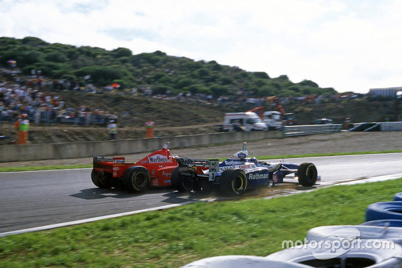 Michael Schumacher (Ferrari F310B), Jacques Villeneuve (Williams FW19 Renault) - Circuito de Jerez - Grand Prix Europy 1997