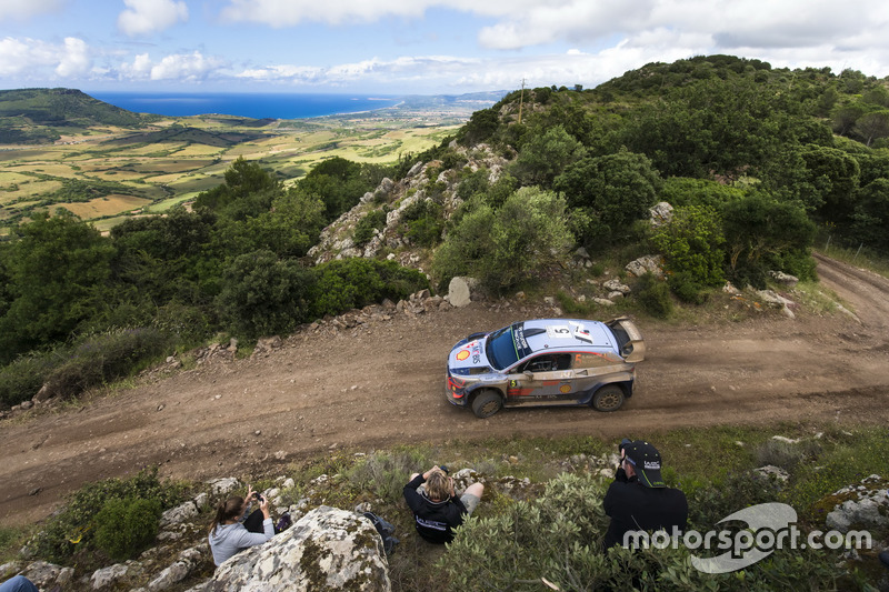 Thierry Neuville, Nicolas Gilsoul, Hyundai Motorsport Hyundai i20 Coupe WRC