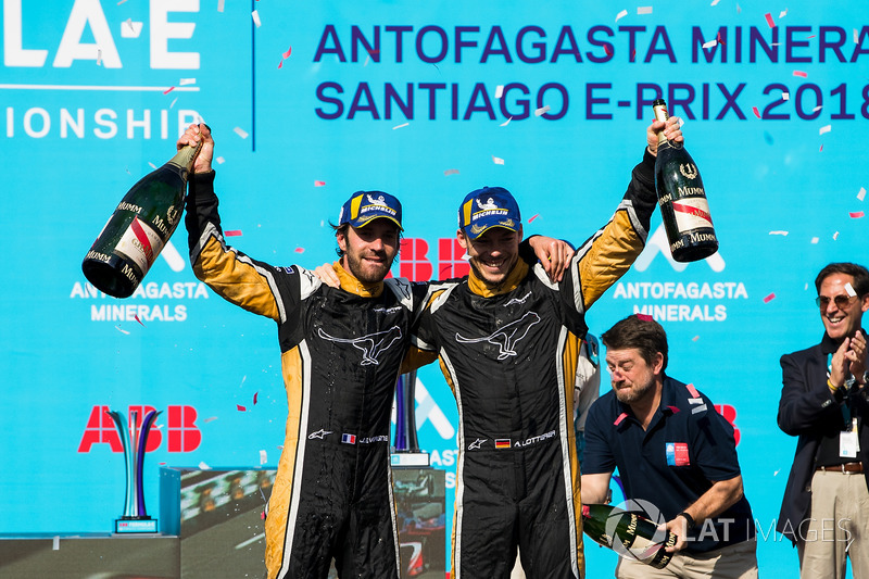 Jean-Eric Vergne, Techeetah, Andre Lotterer, Techeetah enjoy their Mumm Champagne on the podium
