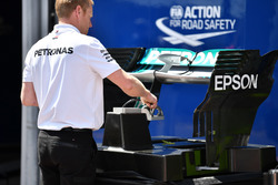 Mercedes-AMG F1 W09 rear wing
