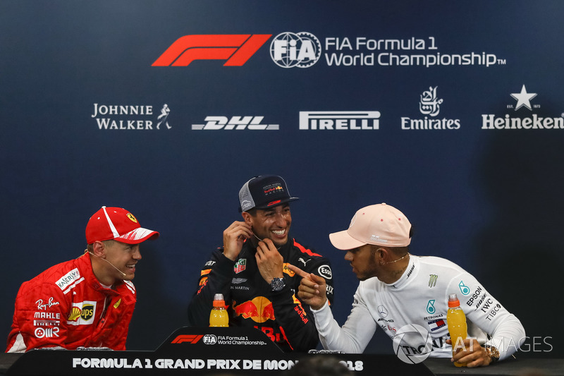 Sebastian Vettel, Ferrari, Daniel Ricciardo, Red Bull Racing, Lewis Hamilton, Mercedes-AMG F1