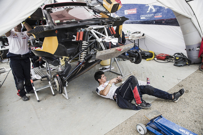 Peugeot Sport у бівуаці