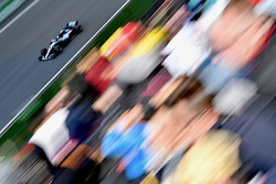 Льюіс Хемілтон, Mercedes-AMG F1 W09 EQ Power+