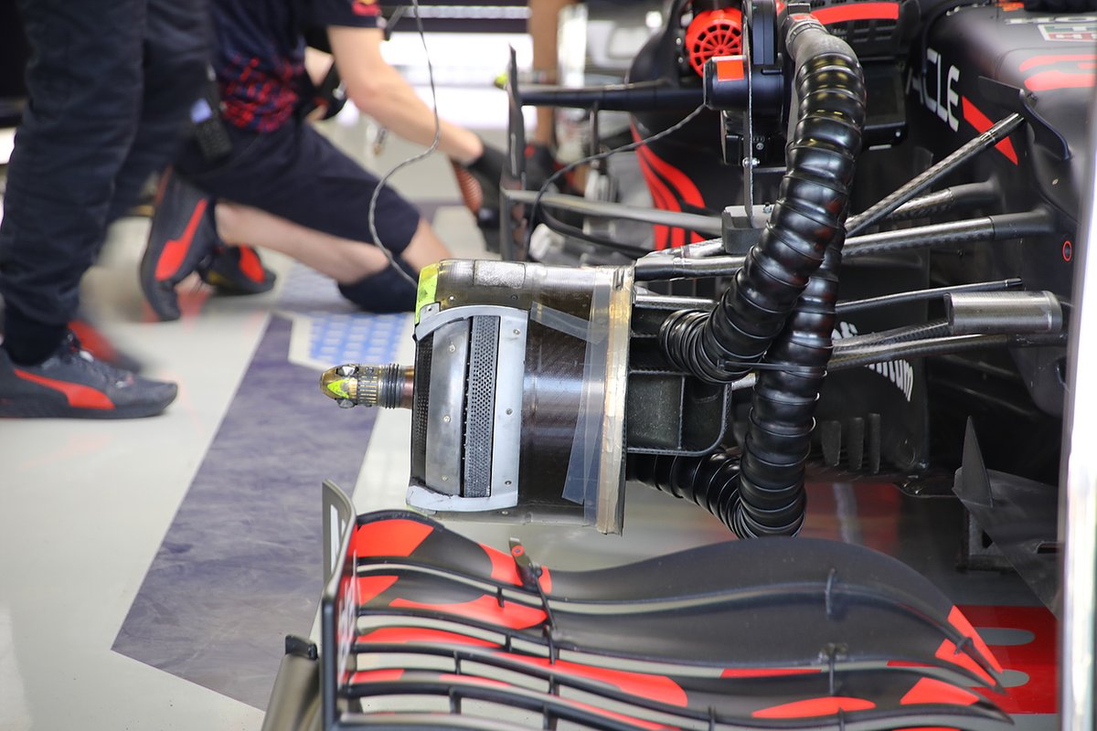 Red Bull Racing RB16B dettaglio del cestello dei freni