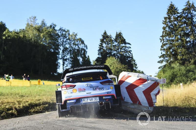 Тьєррі Ньовілль, Ніколя Жільсуль, Hyundai i20 WRC, Hyundai Motorsport