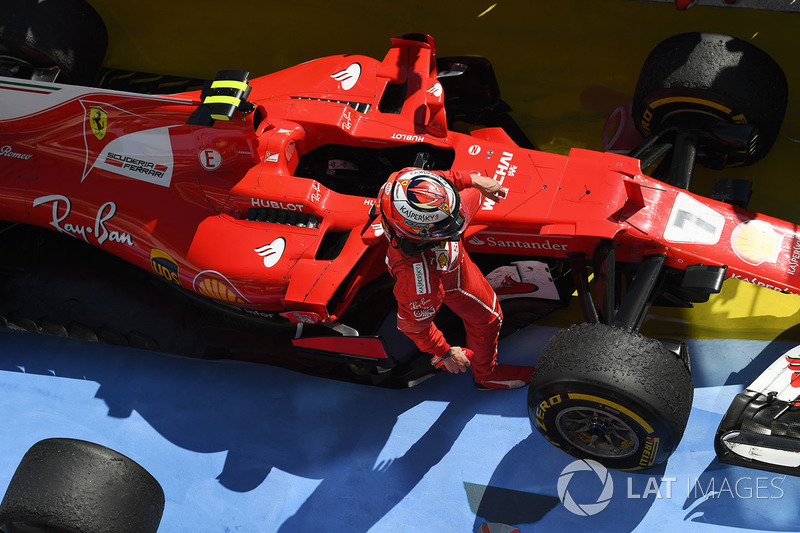 Kimi Raikkonen, Ferrari SF70-H nel parco chiuso