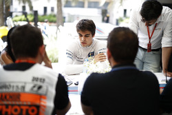 Lance Stroll, Williams, im Gespräch mit der Presse
