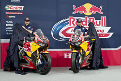 Nicky Hayden, Honda World Superbike Team; Stefan Bradl, Honda World Superbike Team
