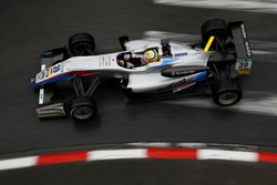 Алекс Палоу, Hitech Bullfrog GP, Dallara F317 Mercedes-Benz