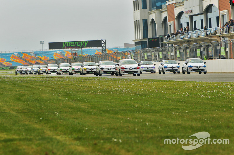 Silver Cup start