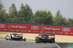 #7 Audi Sport Team Joest Audi R18: Marcel Fässler, Andre Lotterer