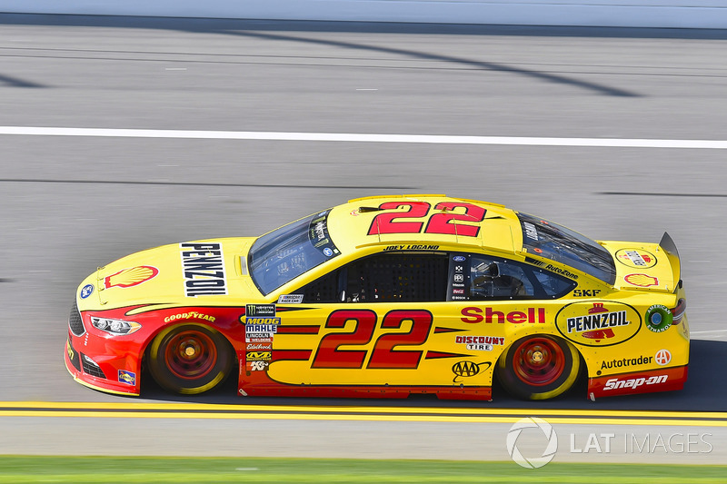 5. Джої Логано, No. 22 Team Penske Ford Fusion