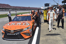 Daniel Suarez, Joe Gibbs Racing, Toyota Camry ARRIS