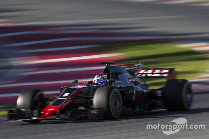 #4: Haas VF-17