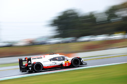 #2 Porsche Team Porsche 919 Hybrid: Timo Bernhard, Earl Bamber, Brendon Hartley