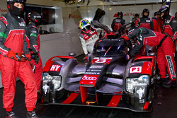 #8 Audi Sport Team Joest Audi R18 e-tron quattro: Lucas di Grassi, Loic Duval, Oliver Jarvis