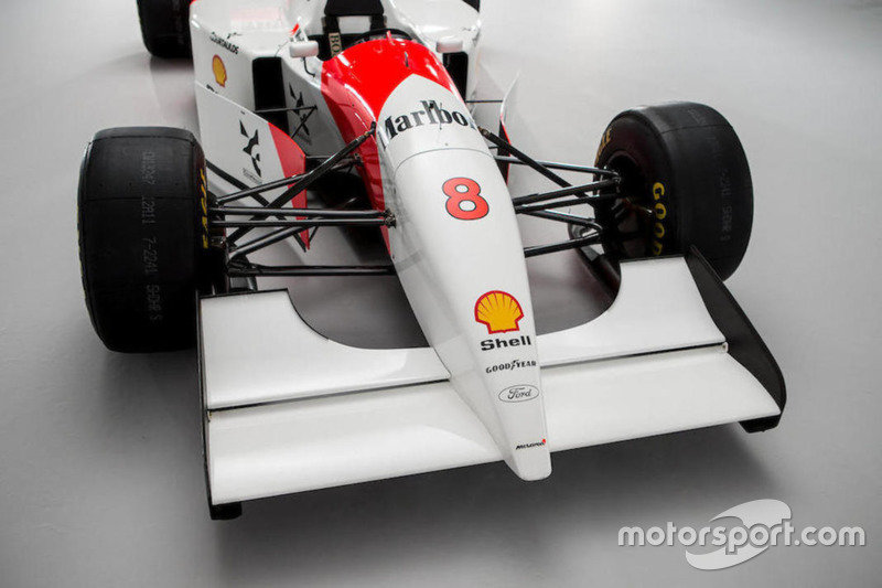 Болід Айртона Сенни McLaren-Cosworth Ford MP4/8A 1993 року