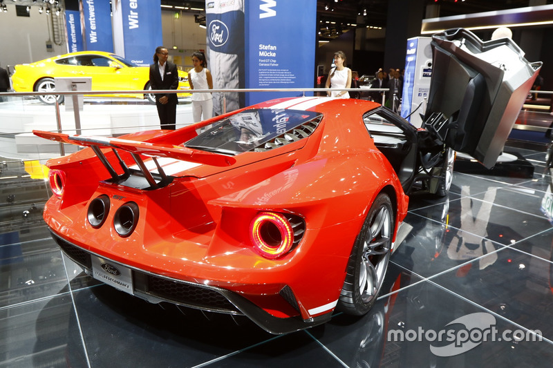 Ford GT