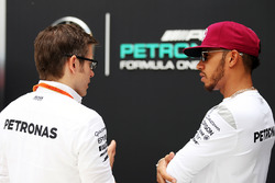 Peter Bonnington, Mercedes AMG F1, Renningenieur, mit Lewis Hamilton, Mercedes AMG F1