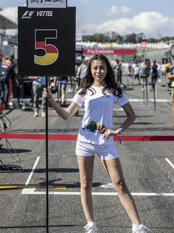 Grid girl