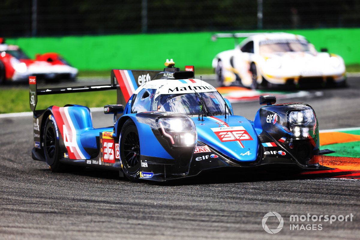 #36 Alpine Elf Matmut Alpine 480 Gibson: Andre Negrao, Nicolas Lapierre, Matthieu Vaxiviere